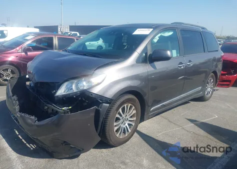2018 Toyota Sienna Xle 8 Passenger from USA, damaged, VIN 5TDYZ3DC3JS932304